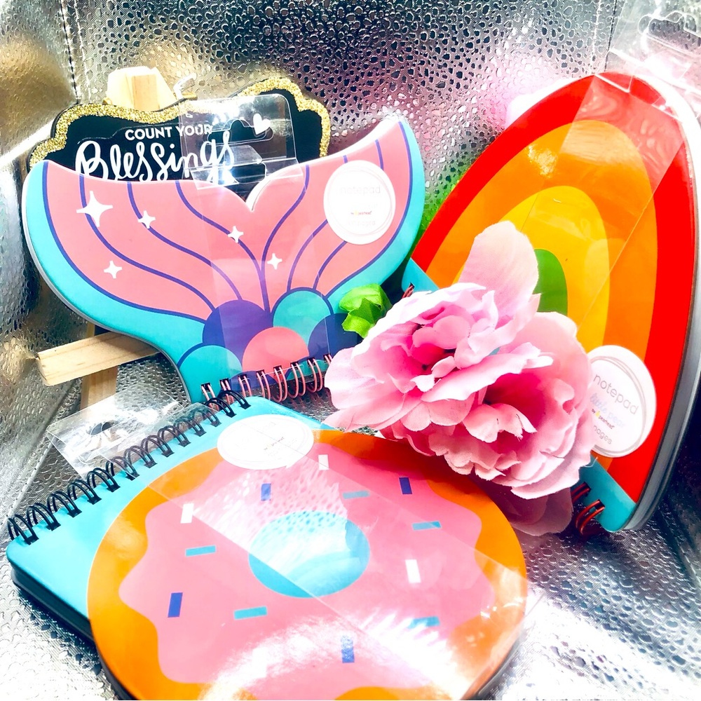 SET OF 3 CUTE NOTEPADS